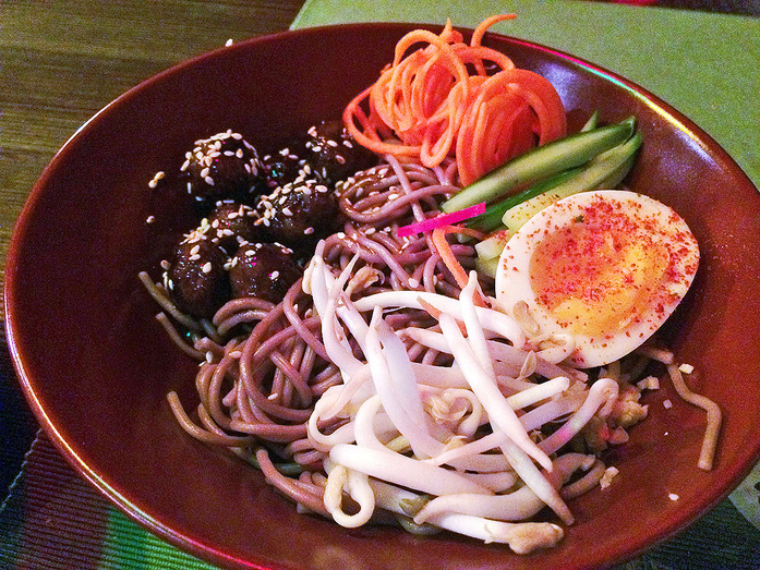 Ресторанная критика Якова Можаева: ресторан паназиатской кухни «Шикари» 23 Ресторанная критика Якова Можаева: ресторан паназиатской кухни «Шикари» 23