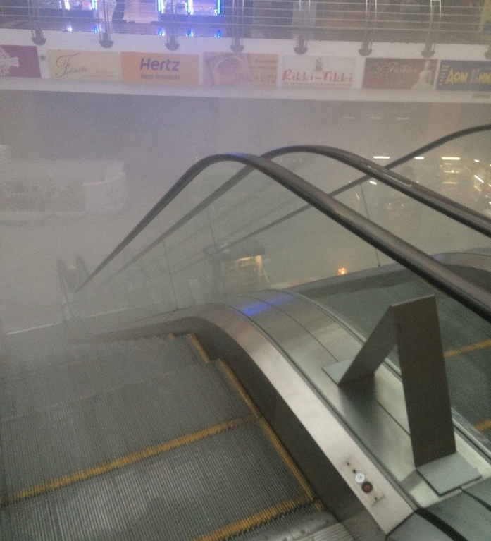 В МЧС назвали причину задымления на парковке «Корстона» 1 В МЧС назвали причину задымления на парковке «Корстона» 1