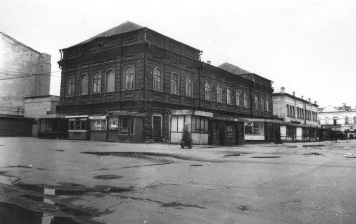 У «Пассажа» появится новый-старый сосед: как изменится облик ТЦ в центре Екатеринбурга 1 У «Пассажа» появится новый-старый сосед: как изменится облик ТЦ в центре Екатеринбурга 1