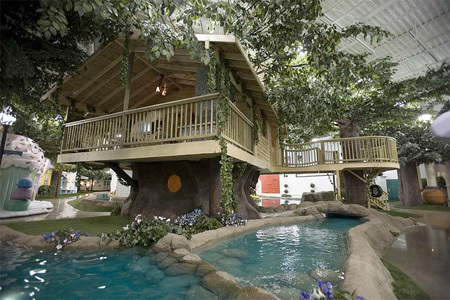 Искусственная пещера и домик на дереве – как выглядит самый сказочный офис в мире 7 Искусственная пещера и домик на дереве – как выглядит самый сказочный офис в мире 7