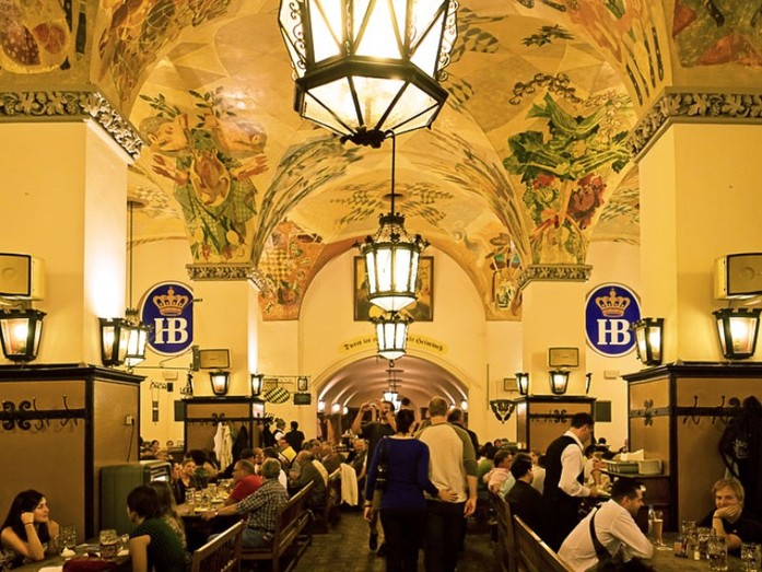 Нижегородская фабрика "Ариель" выполнит заказ для мюнхенской пивоварни Хофбройхаус 1 Нижегородская фабрика "Ариель" выполнит заказ для мюнхенской пивоварни Хофбройхаус 1