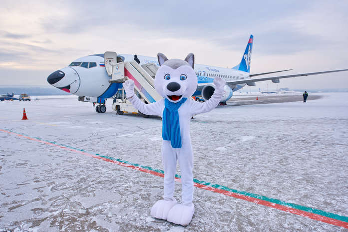 В Красноярске приземлился самолет с символикой Универсиады (фото) 1 В Красноярске приземлился самолет с символикой Универсиады (фото) 1