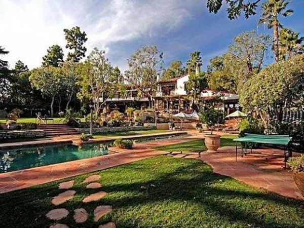 Богатейшая восьмерка: как выглядят дома самых состоятельных людей мира 7 Богатейшая восьмерка: как выглядят дома самых состоятельных людей мира 7