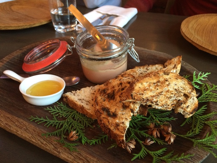 Зависть города берет. Ресторанная критика Артура Андреева об ENVY Food & Wine 2 Зависть города берет. Ресторанная критика Артура Андреева об ENVY Food & Wine 2