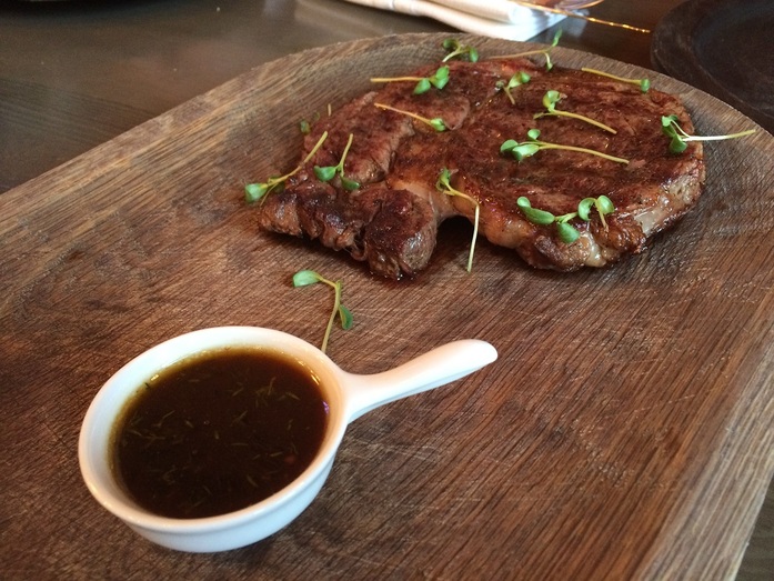 Зависть города берет. Ресторанная критика Артура Андреева об ENVY Food & Wine 5 Зависть города берет. Ресторанная критика Артура Андреева об ENVY Food & Wine 5