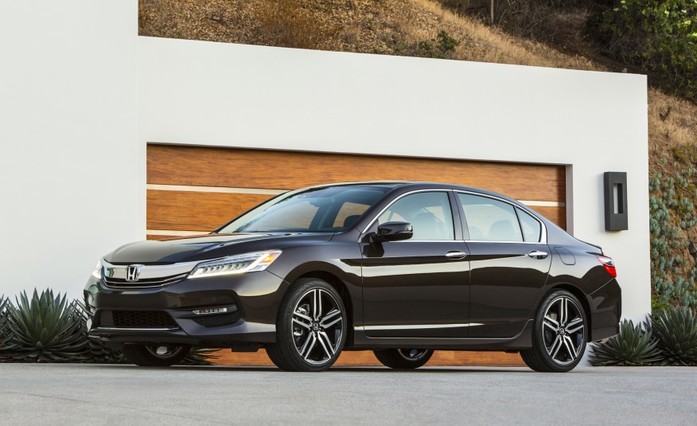 7 автомобилей, способных проехать 300 000 километров без поломок 1 7 автомобилей, способных проехать 300 000 километров без поломок 1