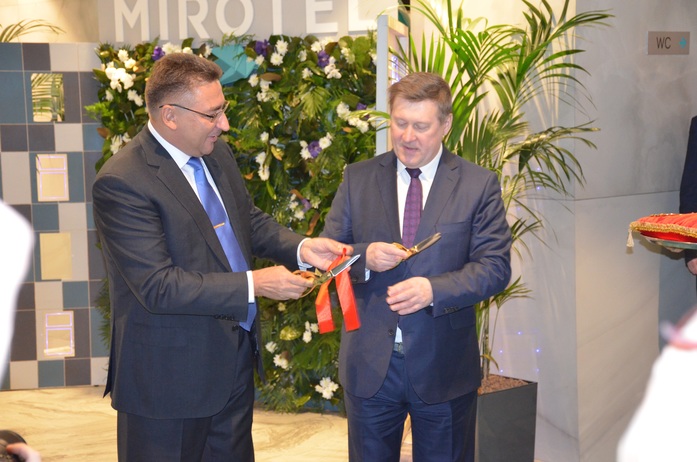 В Новосибирске открылся отель за 800 млн руб. Руководство показало его изнутри 1 В Новосибирске открылся отель за 800 млн руб. Руководство показало его изнутри 1