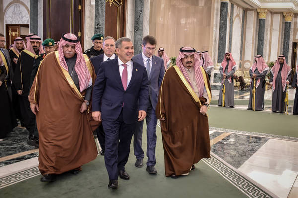 Рустам Минниханов пригласил короля Саудовской Аравии в Татарстан 1 Рустам Минниханов пригласил короля Саудовской Аравии в Татарстан 1