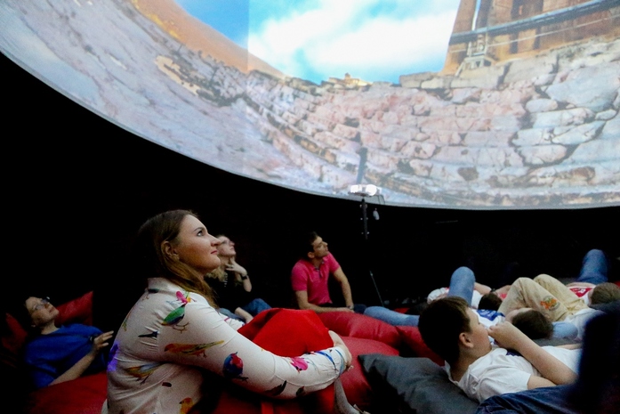 Дайджест DK.RU: банк «Енисей» лишен лицензии, открытие планетария 1 Дайджест DK.RU: банк «Енисей» лишен лицензии, открытие планетария 1