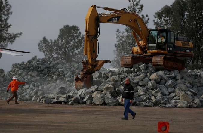 Плотина в Калифорнии: последние новости 4 Плотина в Калифорнии: последние новости 4