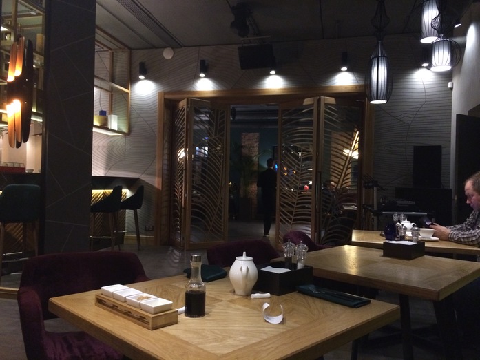 Возвращение в Японию. Ресторанная критика Артура Андреева об обновленном «Асаби» 2 Возвращение в Японию. Ресторанная критика Артура Андреева об обновленном «Асаби» 2