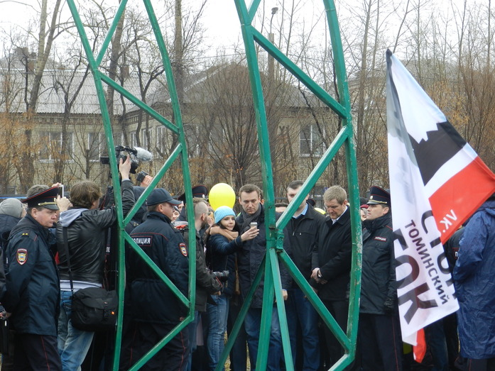 В Челябинске на митинге против ГОКа выступил Алексей Навальный* 5 В Челябинске на митинге против ГОКа выступил Алексей Навальный* 5