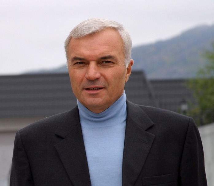 Южноуральцы в рейтинге Forbes. Построят ТРК «Космос». 55 млн за спа-комплекс. ДАЙДЖЕСТ 1 Южноуральцы в рейтинге Forbes. Построят ТРК «Космос». 55 млн за спа-комплекс. ДАЙДЖЕСТ 1