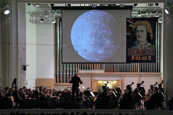 Продюсер и исполнитель в одном лице: как Тарас Багинец придумал и воплотил фестиваль Баха 3 Продюсер и исполнитель в одном лице: как Тарас Багинец придумал и воплотил фестиваль Баха 3