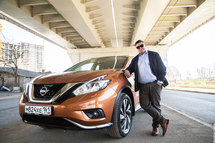 Марк Котляр "оседлал" новый Nissan Murano 3 Марк Котляр "оседлал" новый Nissan Murano 3