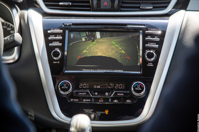 Марк Котляр "оседлал" новый Nissan Murano 5 Марк Котляр "оседлал" новый Nissan Murano 5