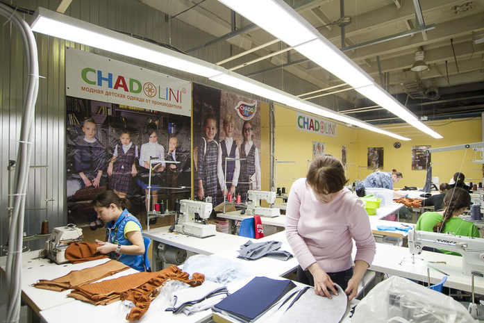 «Наша школьная форма лучше европейской». История маленькой фабрики с большими амбициями 1 «Наша школьная форма лучше европейской». История маленькой фабрики с большими амбициями 1