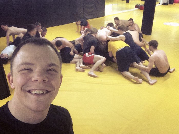 «Выйти в круг – уже страшно». В Нижнем Новгороде открывается бойцовский клуб 6 «Выйти в круг – уже страшно». В Нижнем Новгороде открывается бойцовский клуб 6