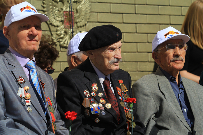 В 183 учебном центре Ростова прошёл внутренний парад войск ФОТО 1 В 183 учебном центре Ростова прошёл внутренний парад войск ФОТО 1