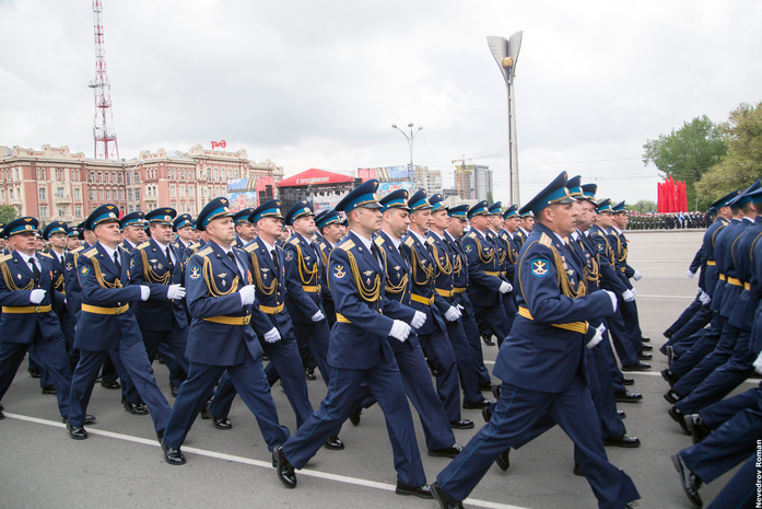 В Ростове прошел парад в честь Дня Победы ФОТО 7 В Ростове прошел парад в честь Дня Победы ФОТО 7