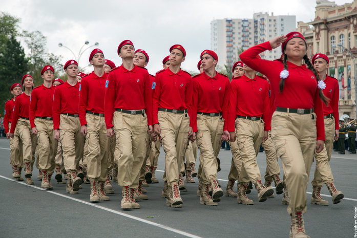 В Ростове прошел парад в честь Дня Победы ФОТО 10 В Ростове прошел парад в честь Дня Победы ФОТО 10