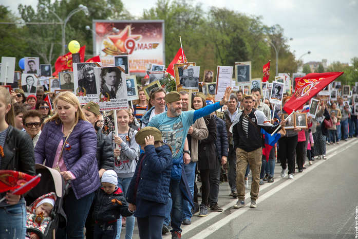 В Ростове прошел парад в честь Дня Победы ФОТО 18 В Ростове прошел парад в честь Дня Победы ФОТО 18