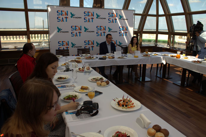 «РТКомм» представил в ЮФО новую марку скоростного спутникового Интернета
2 «РТКомм» представил в ЮФО новую марку скоростного спутникового Интернета
2