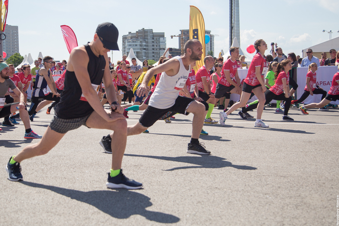 Ростовчане приняли участие в полумарафоне "ЗаБег" ФОТО 8 Ростовчане приняли участие в полумарафоне "ЗаБег" ФОТО 8