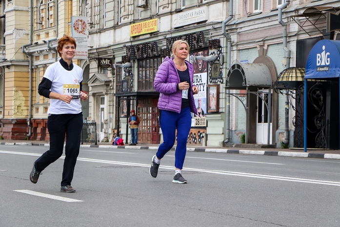 В Нижнем Новгороде в третий раз состоялся полумарафон «Беги, герой» 16 В Нижнем Новгороде в третий раз состоялся полумарафон «Беги, герой» 16