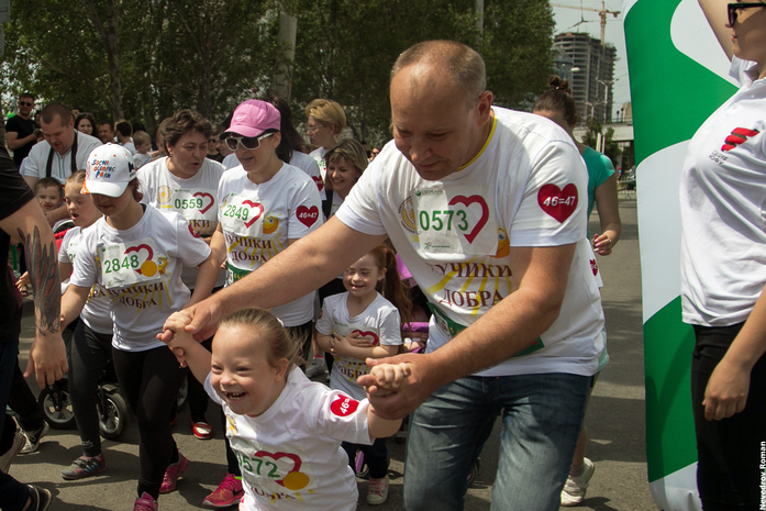 Около двух тысяч ростовчан приняли участие в "Зеленом марафоне" ФОТО 10 Около двух тысяч ростовчан приняли участие в "Зеленом марафоне" ФОТО 10