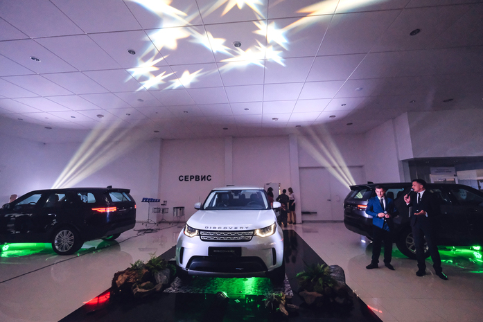 Jaguar Land Rover Вестминстер первым в Красноярске представил Discovery пятого поколения 2 Jaguar Land Rover Вестминстер первым в Красноярске представил Discovery пятого поколения 2