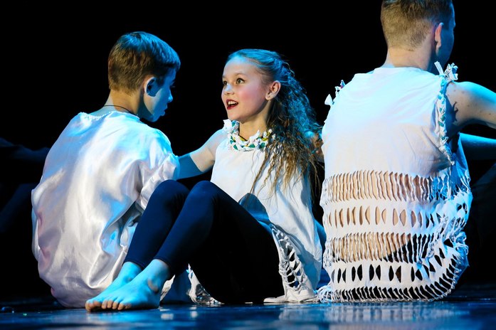 Закрытие «К&Б» в Челябинске. Колонка о спектакле Хабенского. ПРАВИЛА Смирнова. ДАЙДЖЕСТ 1 Закрытие «К&Б» в Челябинске. Колонка о спектакле Хабенского. ПРАВИЛА Смирнова. ДАЙДЖЕСТ 1