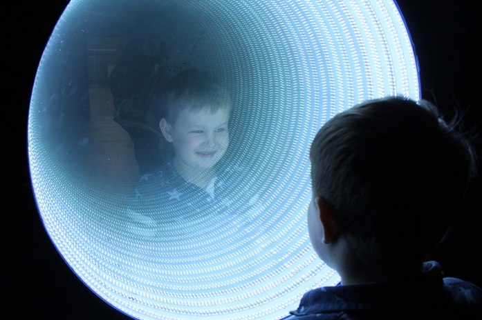 Антон Семёнов, «Экспериментус»: «Наш гость через 30 лет станет русским Илоном Маском»
4 Антон Семёнов, «Экспериментус»: «Наш гость через 30 лет станет русским Илоном Маском»
4