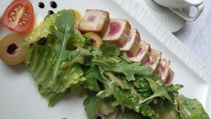 Летнее меню в «Кураже»: от окрошки до Том-Ям. Ресторанная критика Романа Мишленова 2 Летнее меню в «Кураже»: от окрошки до Том-Ям. Ресторанная критика Романа Мишленова 2