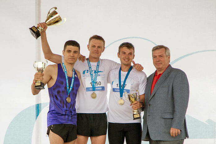 Ростов на прошедших выходных снова бегал и устанавливал рекорды 10 Ростов на прошедших выходных снова бегал и устанавливал рекорды 10