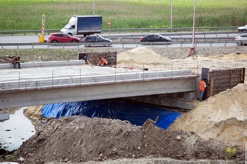 Работы по реконструкции Южного подъезда к Ростову ведутся с опережением ФОТО 7 Работы по реконструкции Южного подъезда к Ростову ведутся с опережением ФОТО 7
