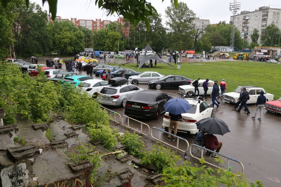 В Нижнем Новгороде прошел фестиваль неординарных автомобилей. ФОТО 8 В Нижнем Новгороде прошел фестиваль неординарных автомобилей. ФОТО 8