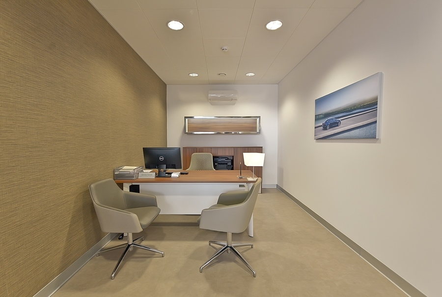 В Нижнем Новгороде открылся второй дилерский центр Jaguar Land Rover 6 В Нижнем Новгороде открылся второй дилерский центр Jaguar Land Rover 6