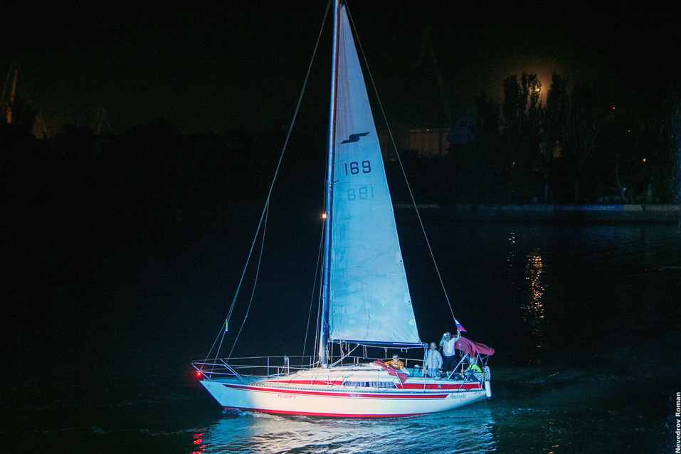 На набережной Ростова состоялся общегородской выпускной 14 На набережной Ростова состоялся общегородской выпускной 14