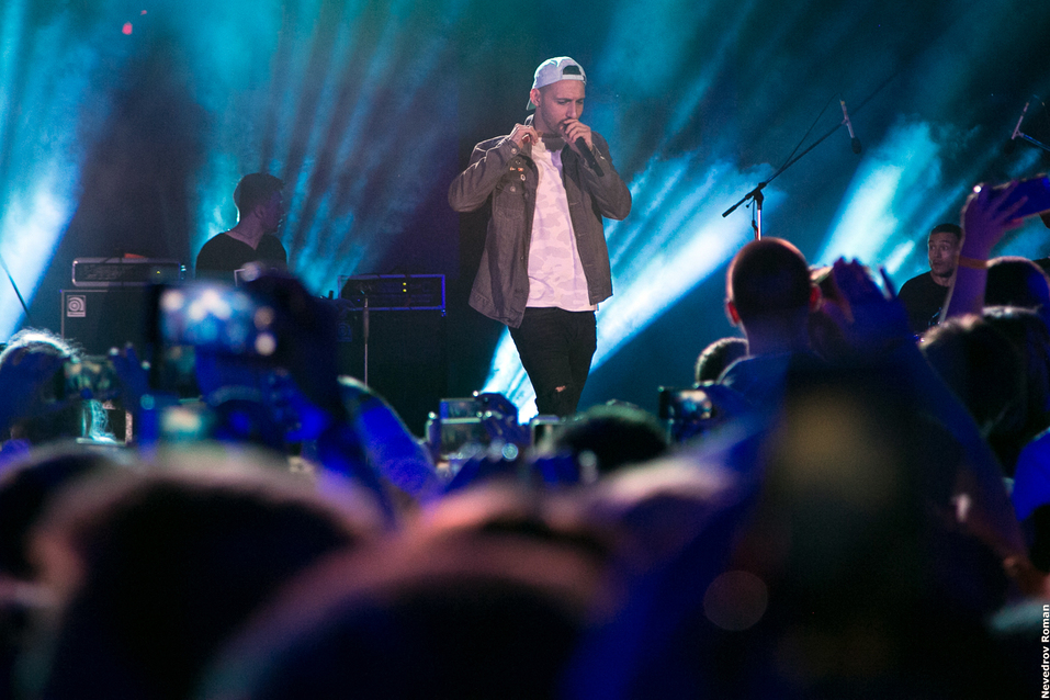 На набережной Ростова состоялся общегородской выпускной 20 На набережной Ростова состоялся общегородской выпускной 20