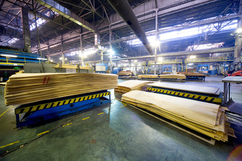 Даже финны в основном у нас покупают березовую фанеру — Илья Радченко, СВЕЗА 3 Даже финны в основном у нас покупают березовую фанеру — Илья Радченко, СВЕЗА 3