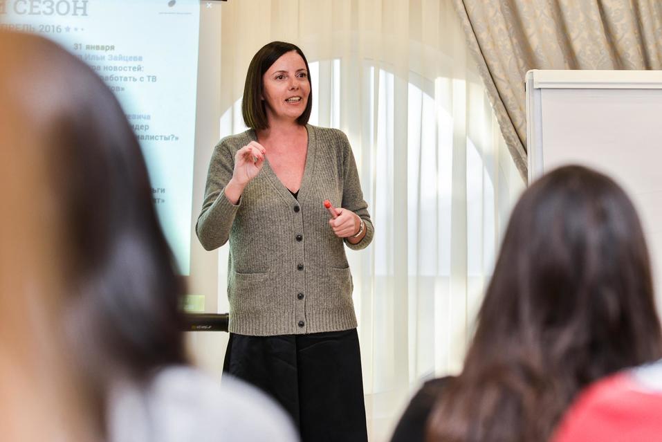 Анна Прохорова: «Я не работаю с проблемами, я работаю с амбициями»
5 Анна Прохорова: «Я не работаю с проблемами, я работаю с амбициями»
5