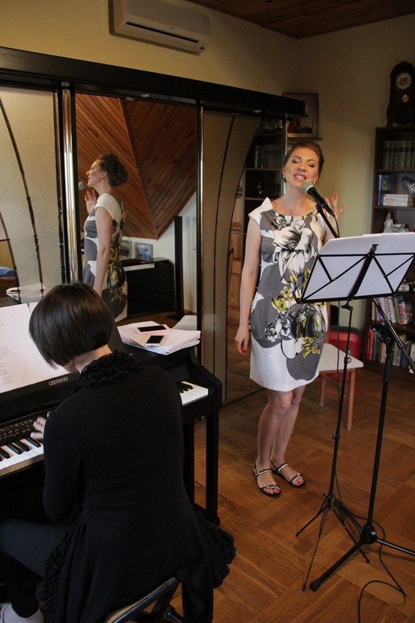 Как получить «Золотой граммофон» или день из жизни провинциальной певицы 1 Как получить «Золотой граммофон» или день из жизни провинциальной певицы 1