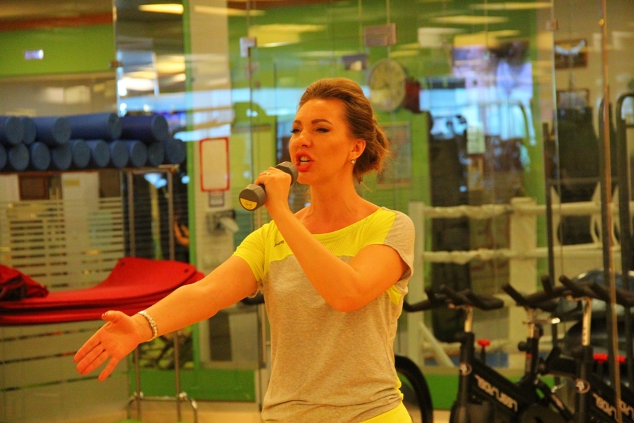 Как получить «Золотой граммофон» или день из жизни провинциальной певицы 5 Как получить «Золотой граммофон» или день из жизни провинциальной певицы 5