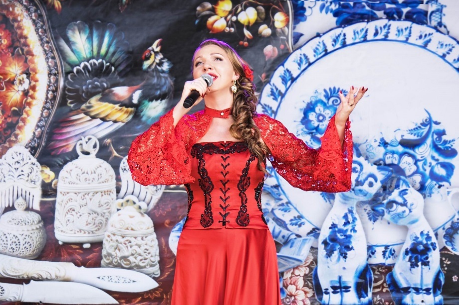 Как получить «Золотой граммофон» или день из жизни провинциальной певицы 10 Как получить «Золотой граммофон» или день из жизни провинциальной певицы 10