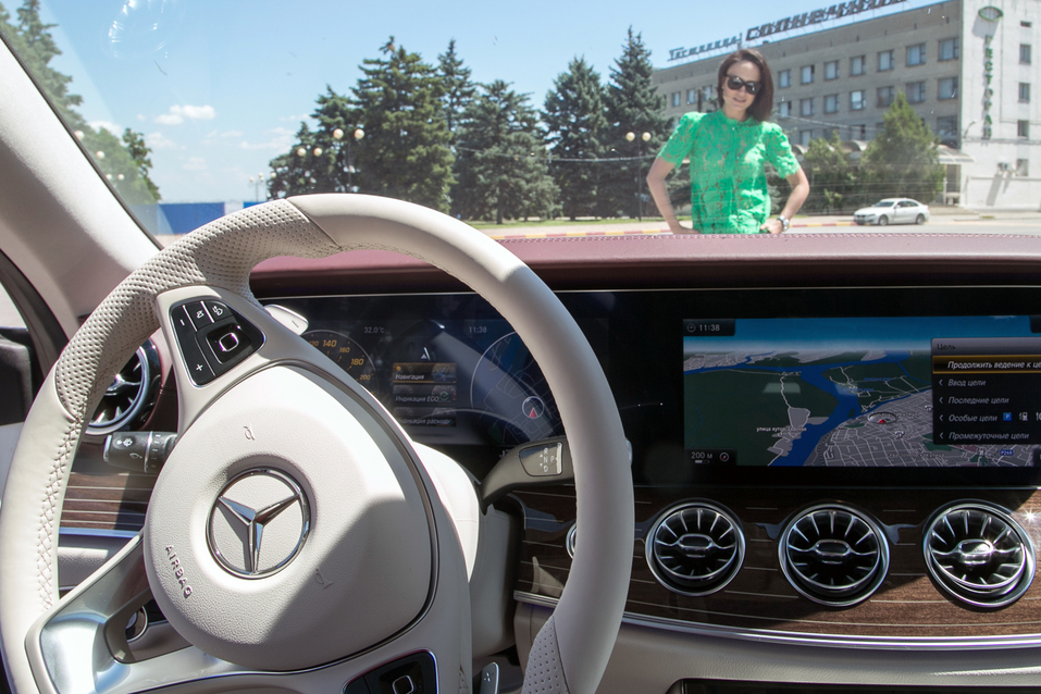 Елена Городничая отправилась в древний Азов на Мерседес-Бенц будущего 10 Елена Городничая отправилась в древний Азов на Мерседес-Бенц будущего 10