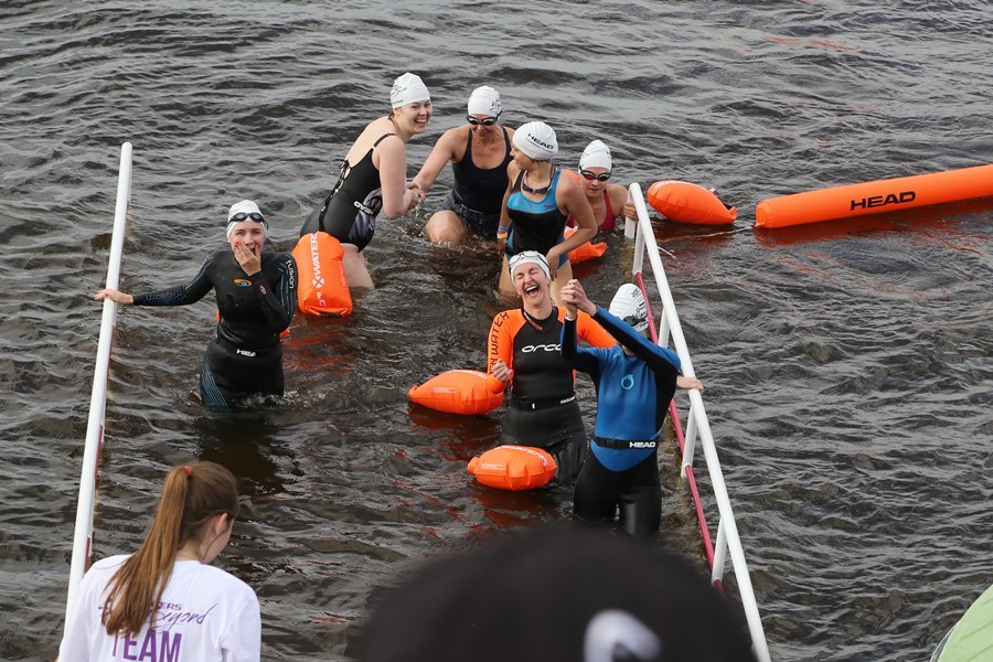 В Нижнем Новгороде прошел второй международный заплыв STADA Volga Swim 2017 35 В Нижнем Новгороде прошел второй международный заплыв STADA Volga Swim 2017 35