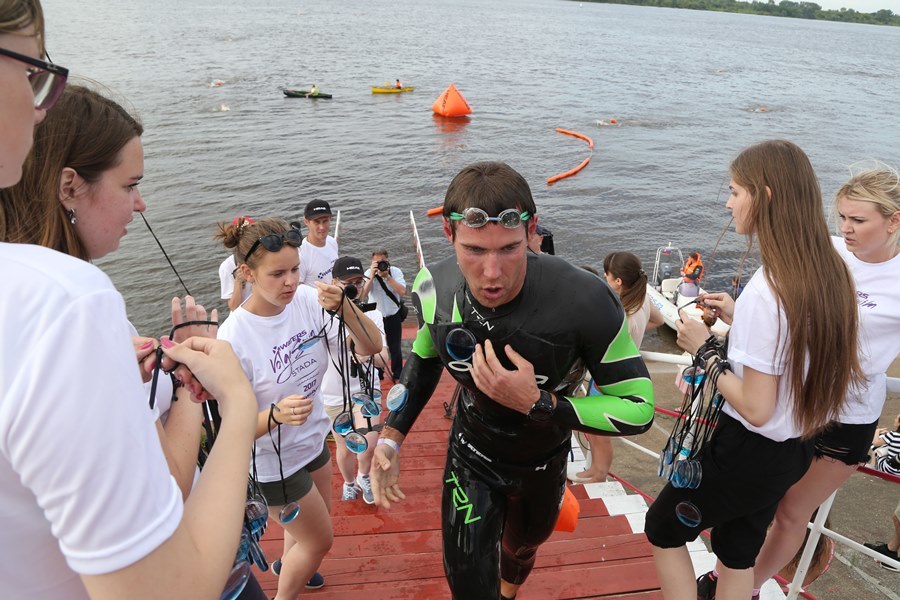 В Нижнем Новгороде прошел второй международный заплыв STADA Volga Swim 2017 37 В Нижнем Новгороде прошел второй международный заплыв STADA Volga Swim 2017 37