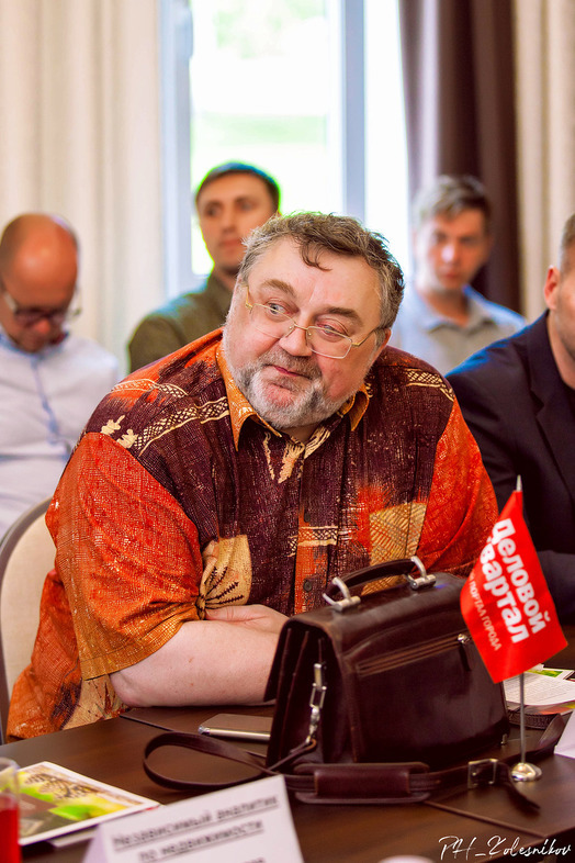 Экспертный совет ДК сформировал список номинаций на «Человека года-2017» 25 Экспертный совет ДК сформировал список номинаций на «Человека года-2017» 25