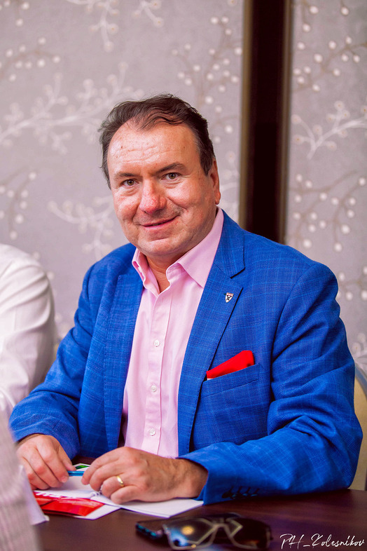 Экспертный совет ДК сформировал список номинаций на «Человека года-2017» 26 Экспертный совет ДК сформировал список номинаций на «Человека года-2017» 26